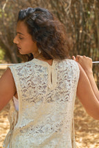 D'muri The Lace Heirloom Veil intricate lace pattern close-up detail
