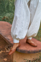 D'muri The Lantern Trouser close-up of gathered hem and ankle cuff detail