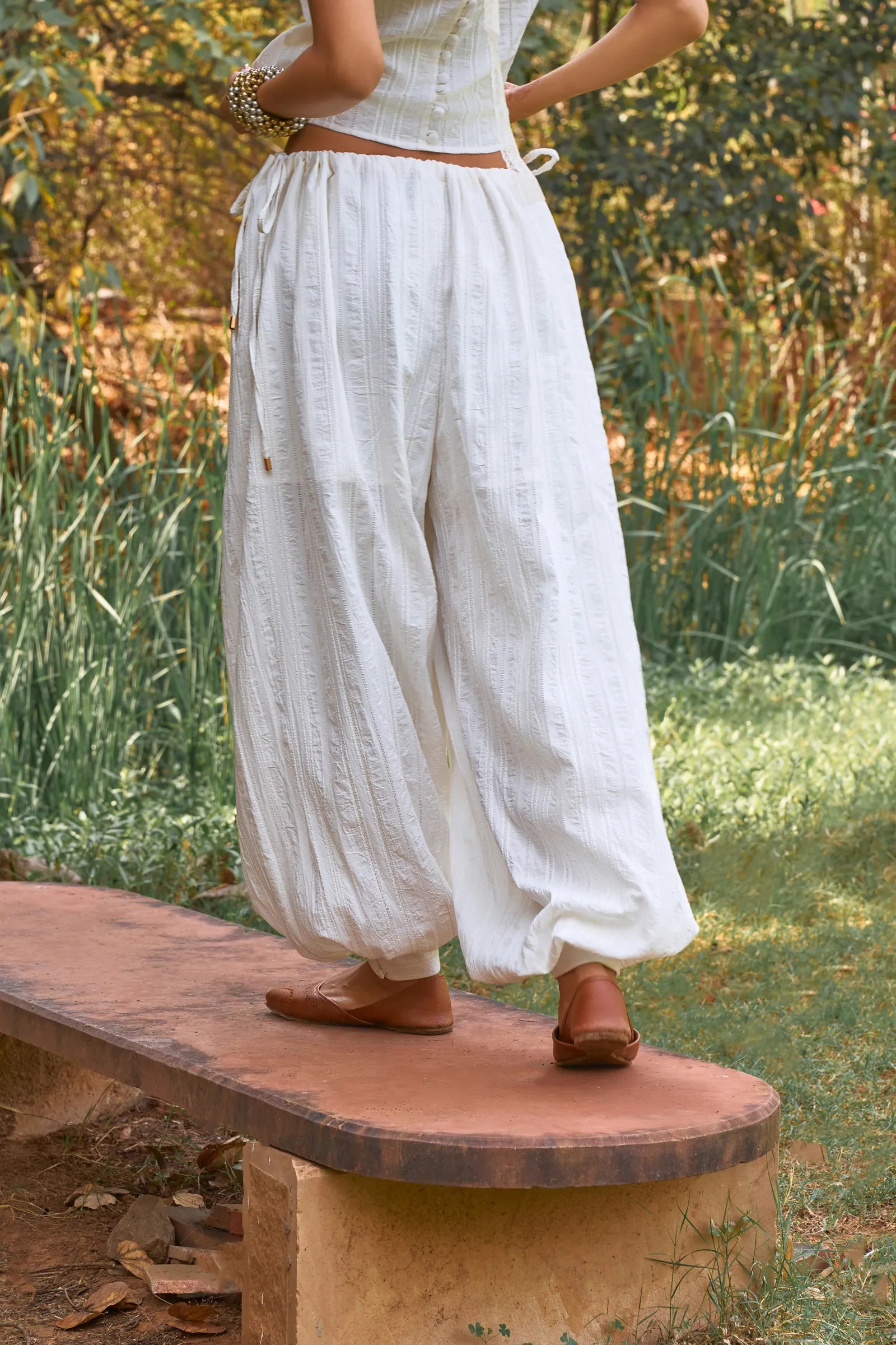 D'muri The Lantern Trouser back view of close up lantern-shaped trouser